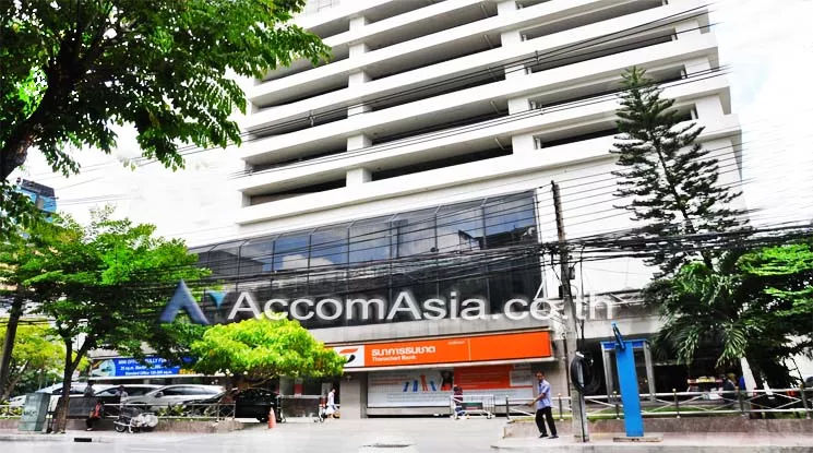  1  Office Space For Rent in Silom ,Bangkok BTS Chong Nonsi - MRT Sam Yan at Jewelry Center Building AA11057